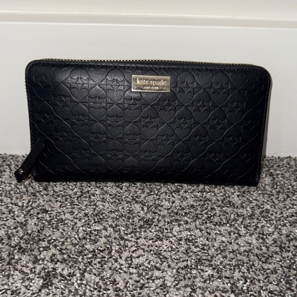 Kate Spade Black Quilted Logo Zip Wallet